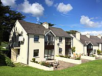 'Crow's Nest' @ The Moorings - holiday let or 'remote working' option by the sea